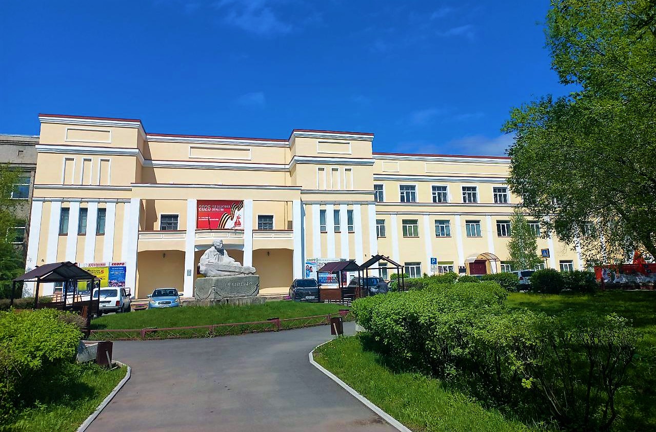 ГАУК РХ «НАЦИОНАЛЬНЫЙ ЦЕНТР НАРОДНОГО ТВОРЧЕСТВА ИМЕНИ С.П. КАДЫШЕВА» (Республика Хакасия)